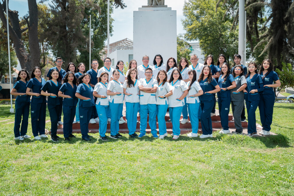 STAFF ODONTOLOGICO SPA ODONTOLOGICO INTERNACIONAL