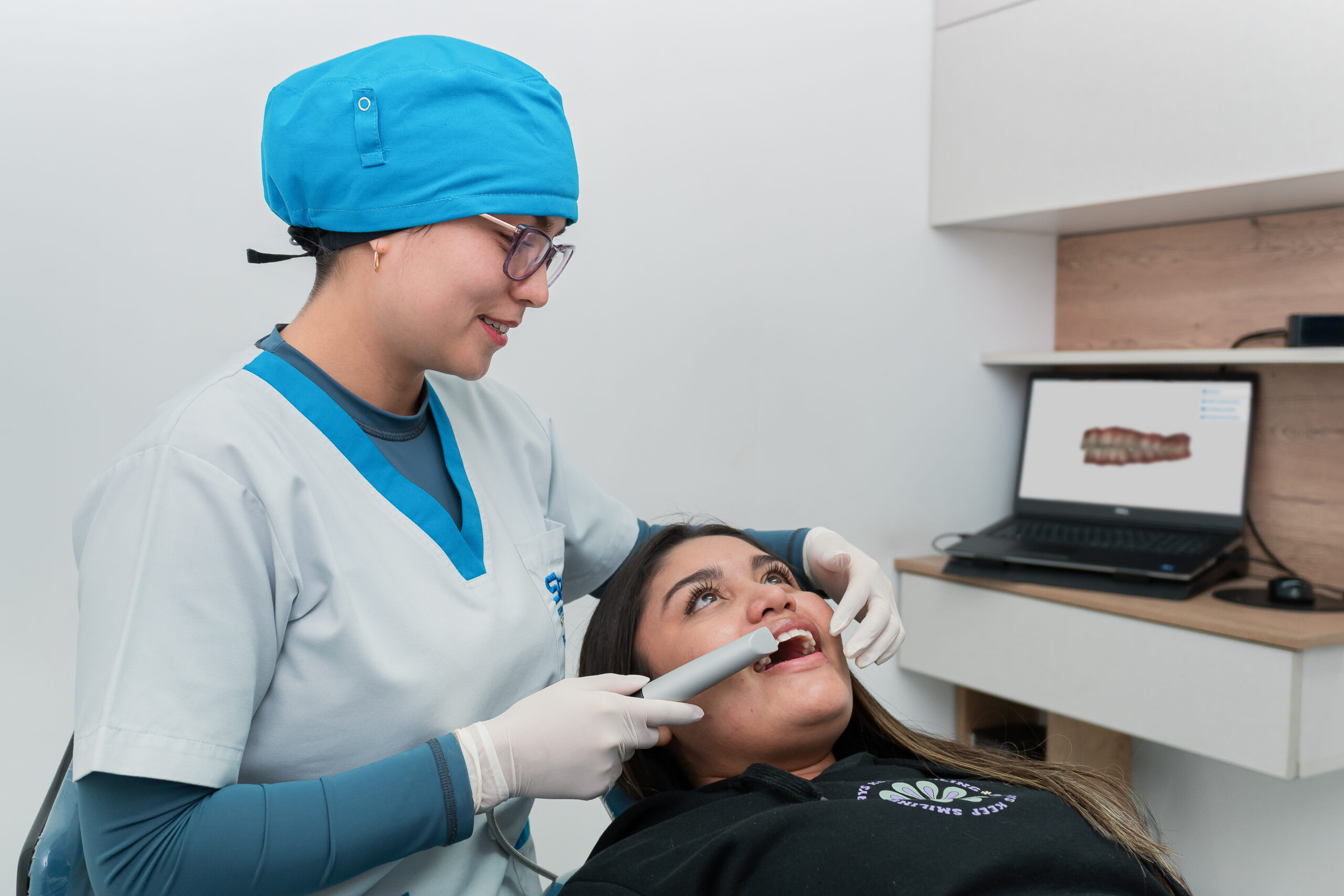 scaner - rayos x - 3d - Spa Odontologico correcion pantalla-2